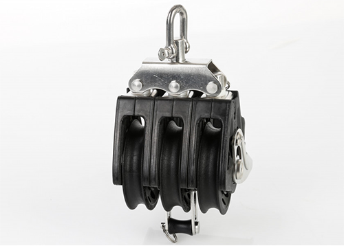 Poulie Lewmar Synchro triple ringot et taquet 50mm