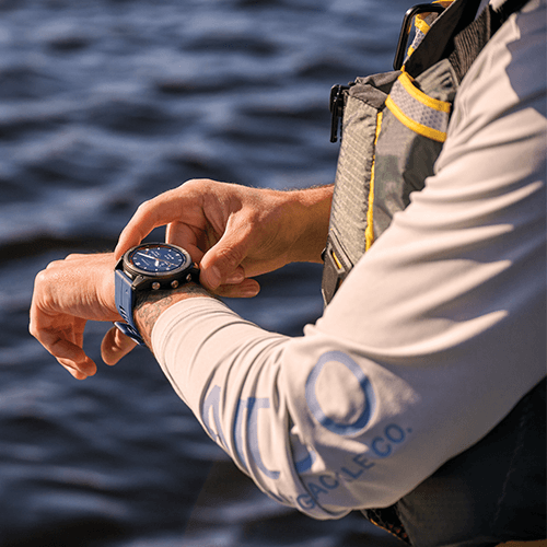 Technologie de santé et profils sportif de la montre connectée GPS Quatix 8 Garmin