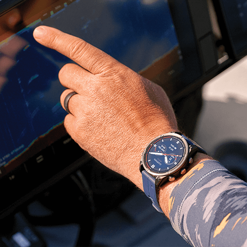 Technologie de santé et profils sportif de la montre connectée GPS Quatix 8 Garmin